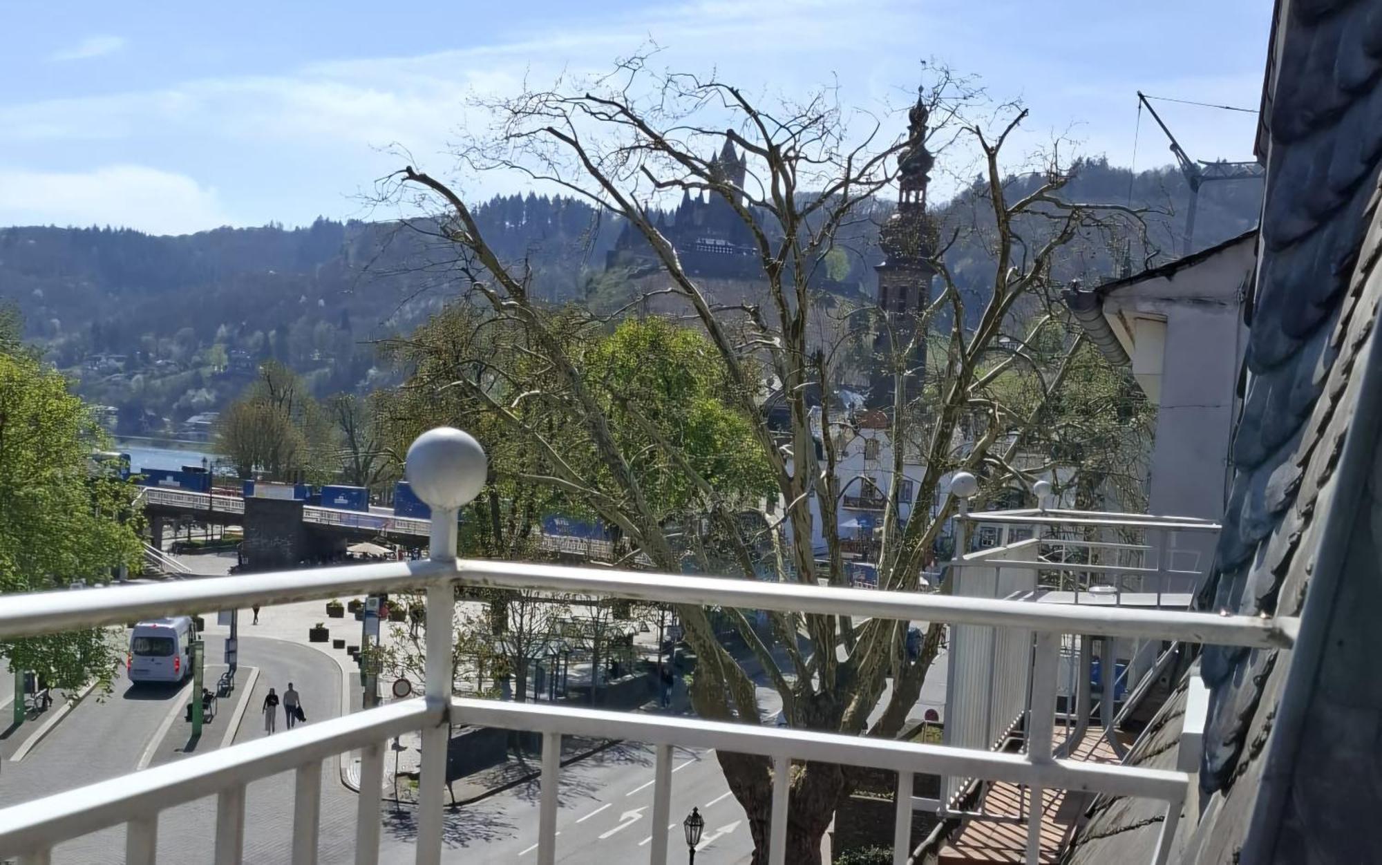 Zum Weingutsmuseum Hotell Cochem Exteriör bild